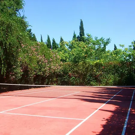 Altin Camp And - Special Category Hotel Burhaniye